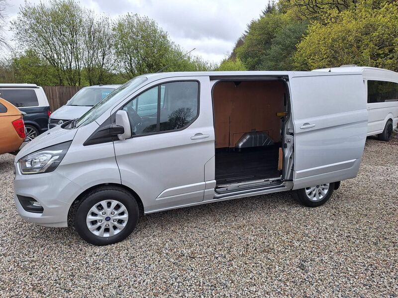 FORD TRANSIT CUSTOM