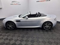 ASTON MARTIN VANTAGE