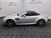 ASTON MARTIN VANTAGE
