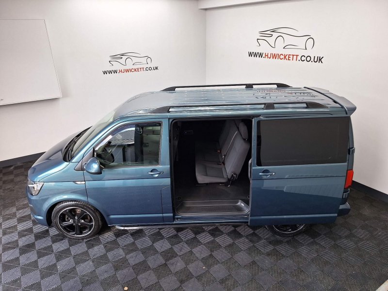 VOLKSWAGEN TRANSPORTER