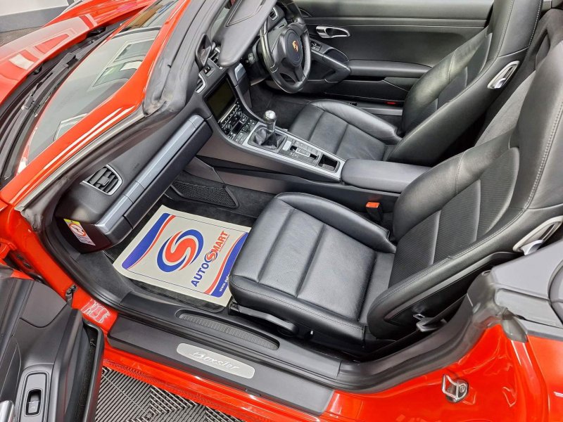 PORSCHE BOXSTER