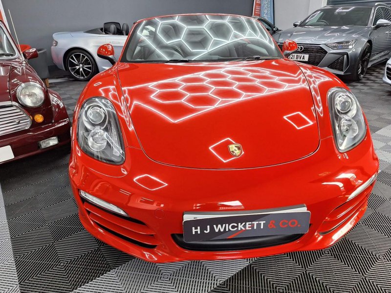 PORSCHE BOXSTER
