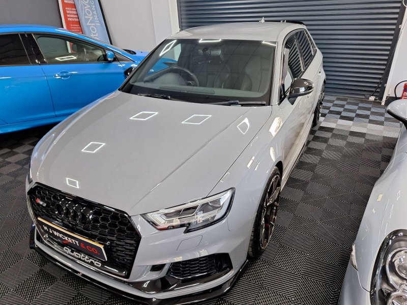 AUDI RS3