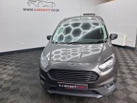 FORD TRANSIT COURIER