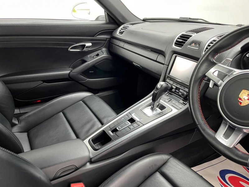 PORSCHE BOXSTER
