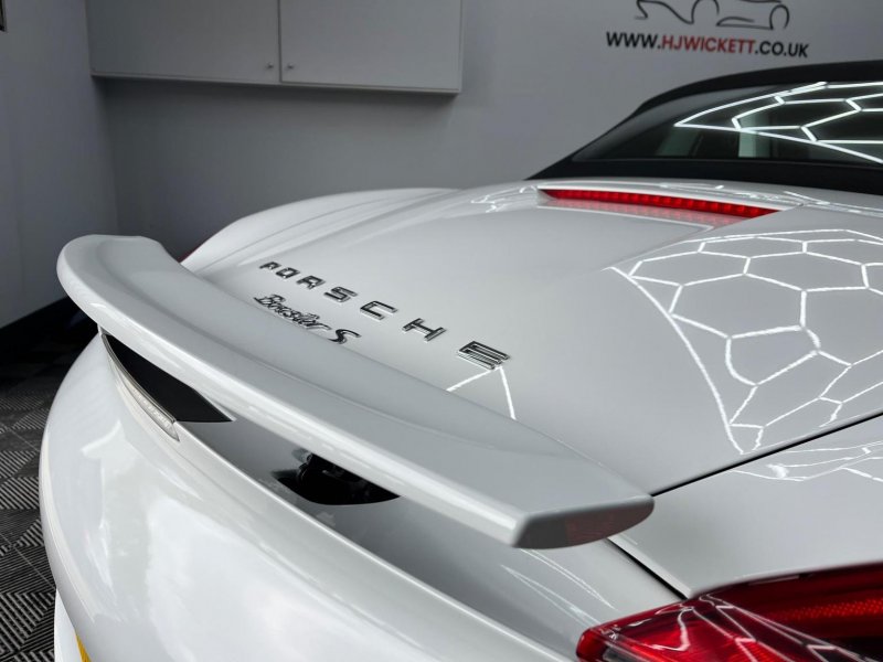 PORSCHE BOXSTER