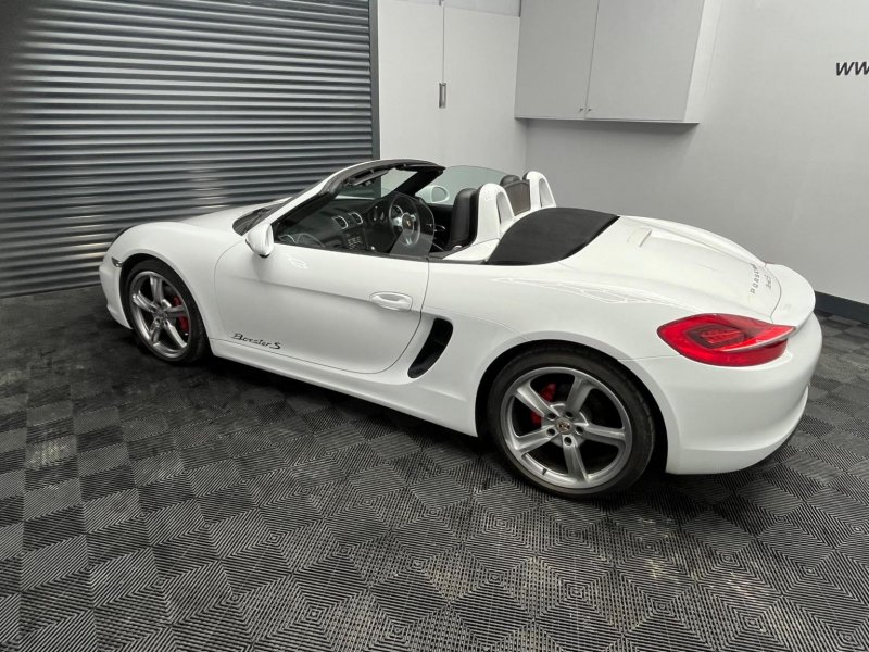 PORSCHE BOXSTER