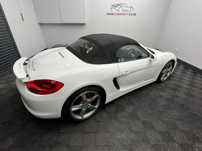 PORSCHE BOXSTER