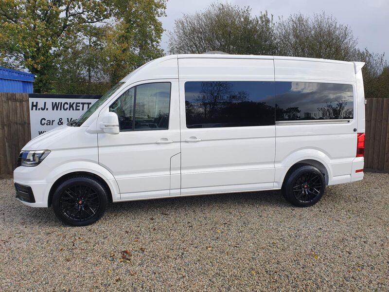 VOLKSWAGEN CRAFTER