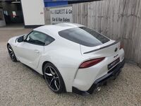 TOYOTA SUPRA